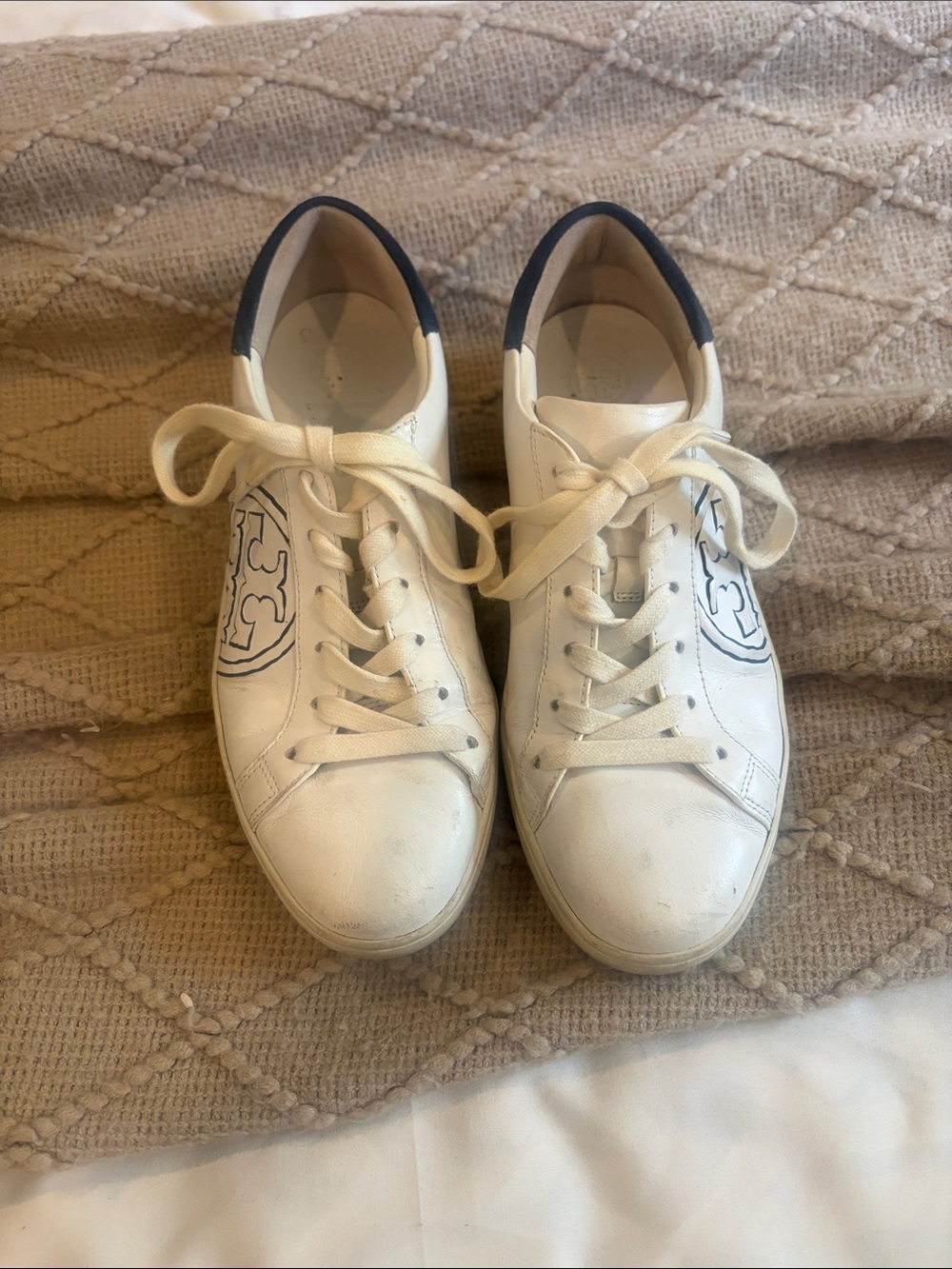 Tory Burch White Leather Sneakers with Navy Heel Collar and Logo